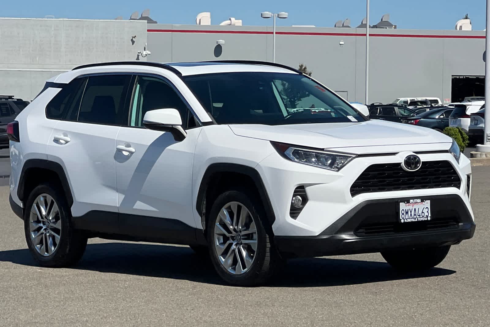 Thumbnail: 2019 Toyota RAV4 - 5