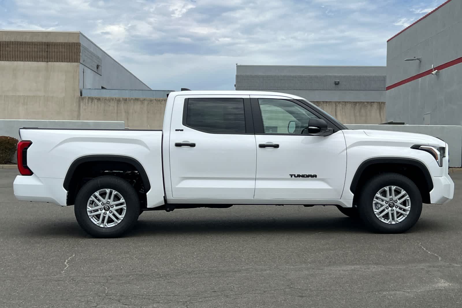 Thumbnail: 2026 Toyota Tundra - 8