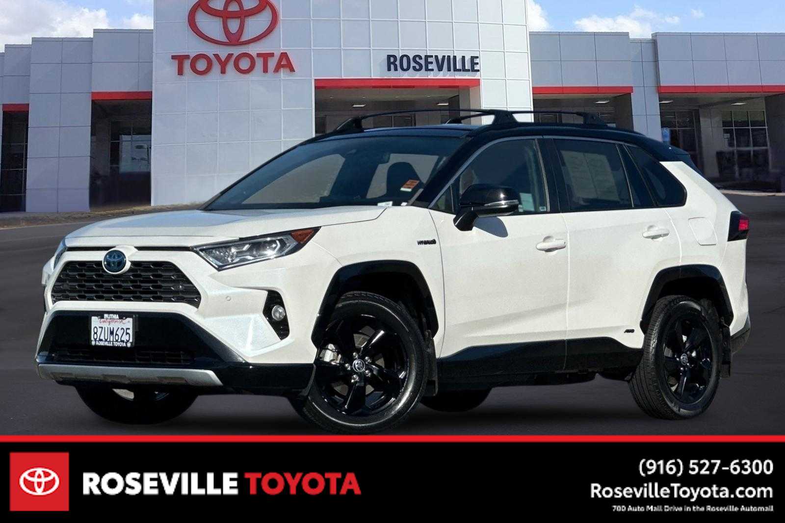 Thumbnail: 2021 Toyota RAV4 - 1