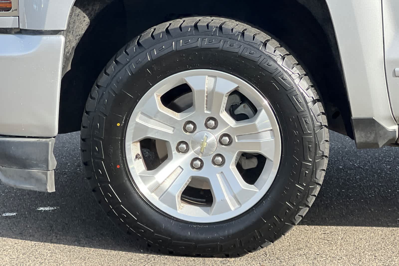 Thumbnail: 2018 Chevrolet Silverado 1500 - 27