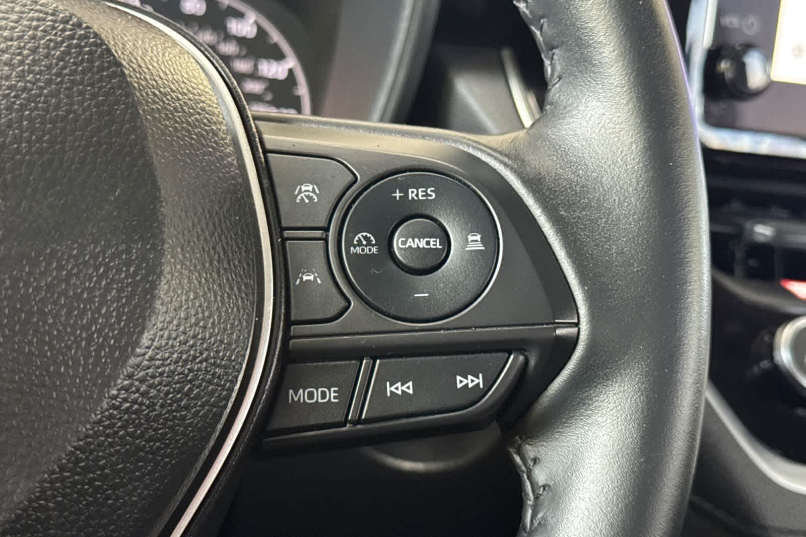 Thumbnail: 2024 Toyota Corolla Cross - 27