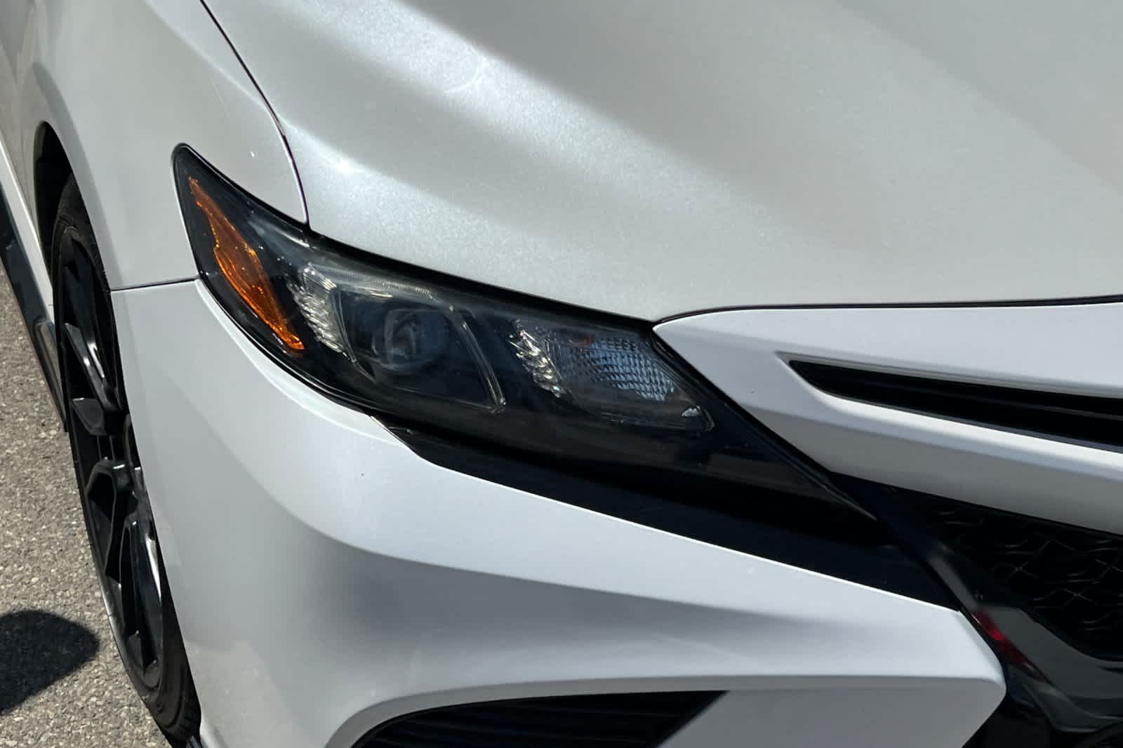 Thumbnail: 2020 Toyota Camry - 14