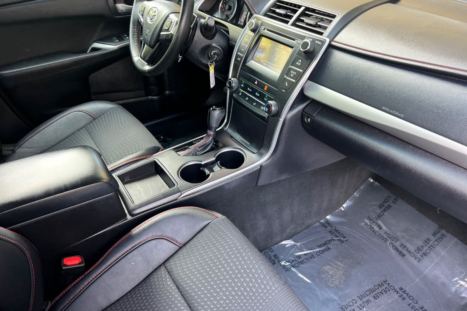 Thumbnail: 2015 Toyota Camry - 15