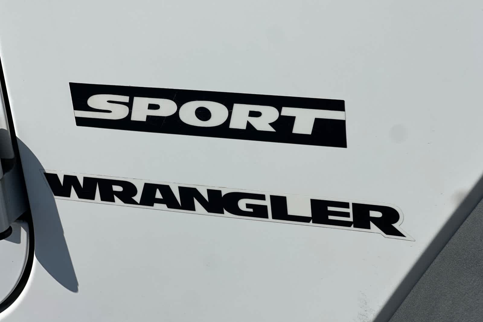 2010 Jeep Wrangler Sport 30