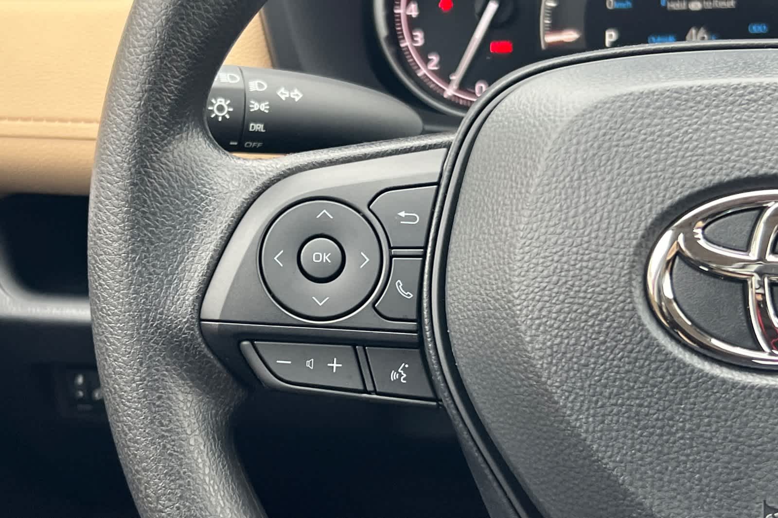 Thumbnail: 2025 Toyota RAV4 - 24