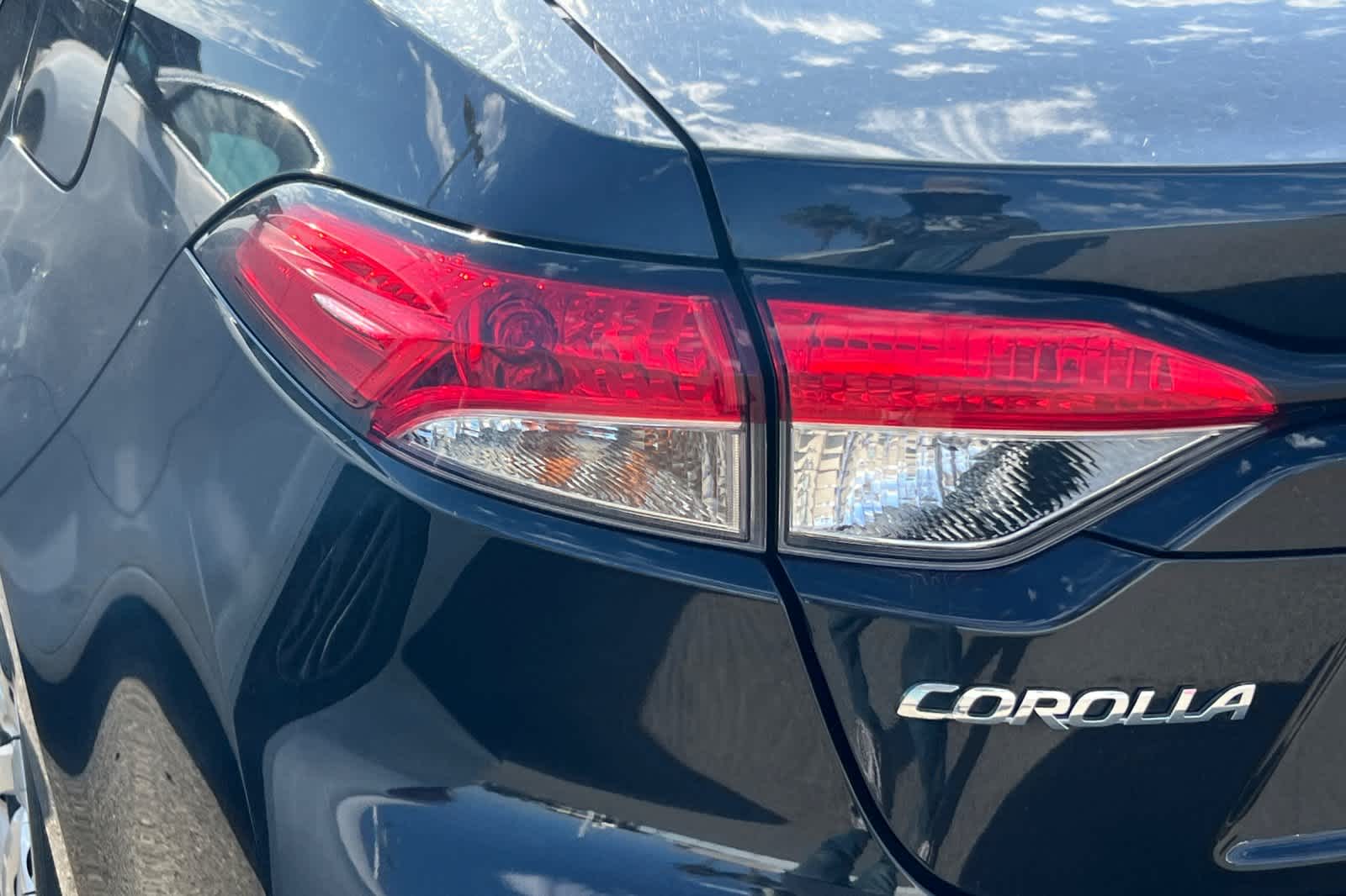 Thumbnail: 2022 Toyota Corolla - 15