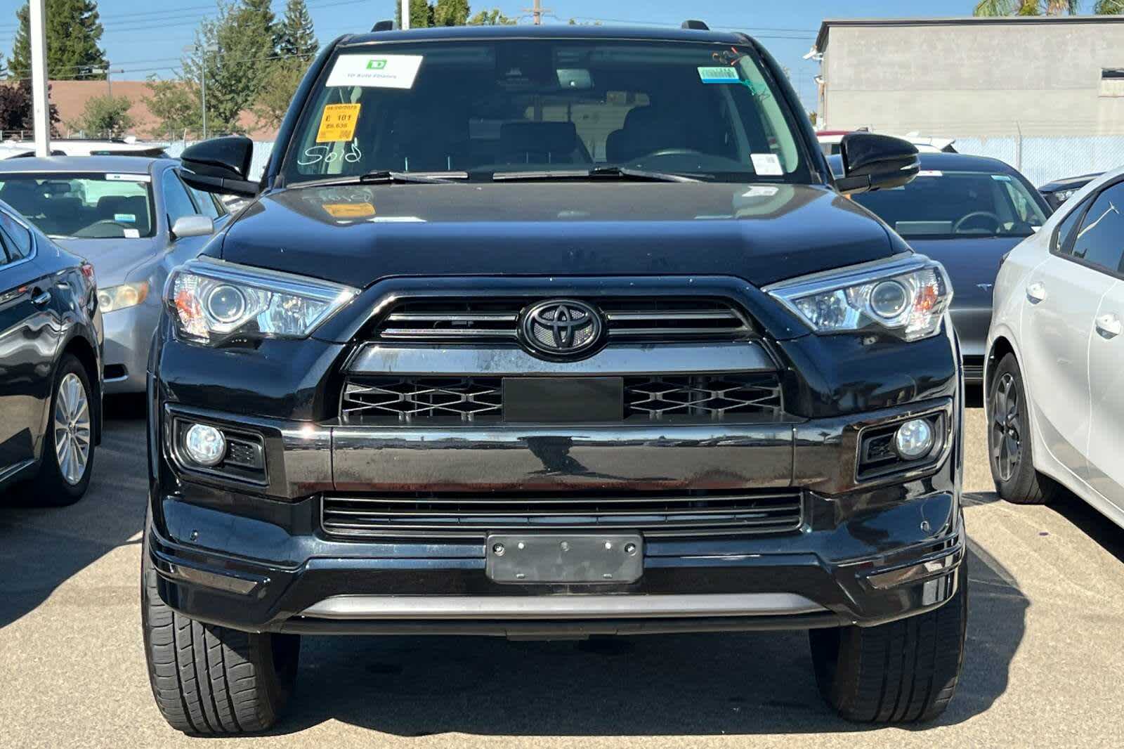 Thumbnail: 2020 Toyota 4Runner - 6