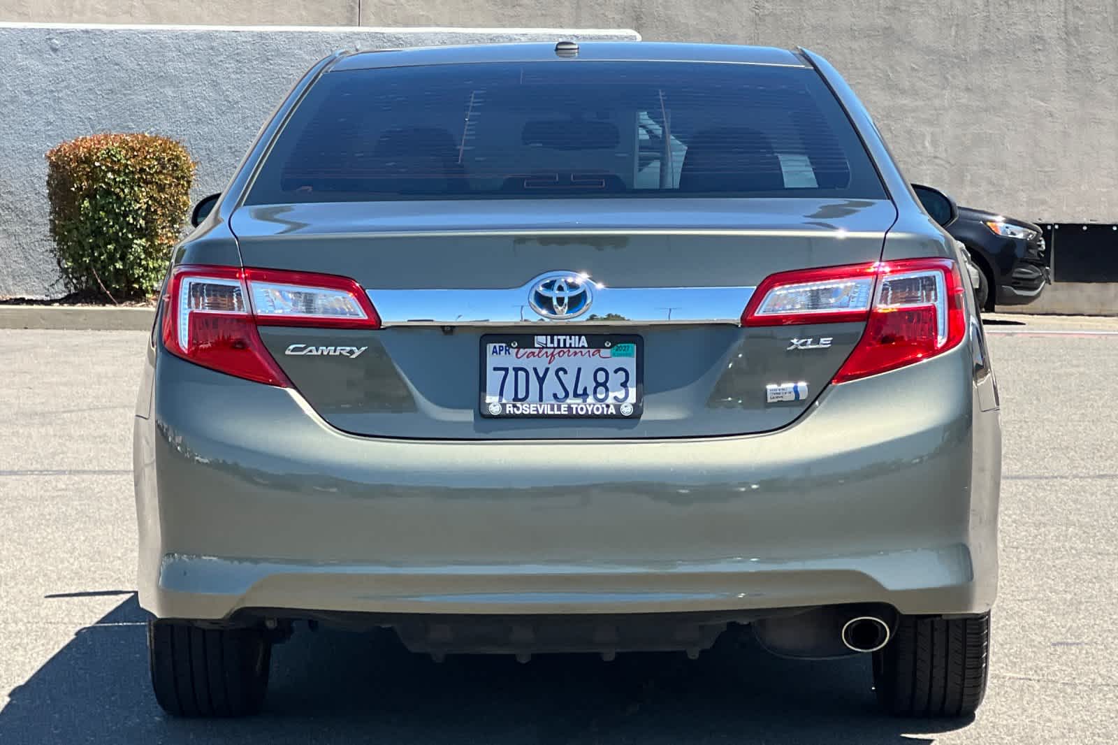 Thumbnail: 2014 Toyota Camry - 8
