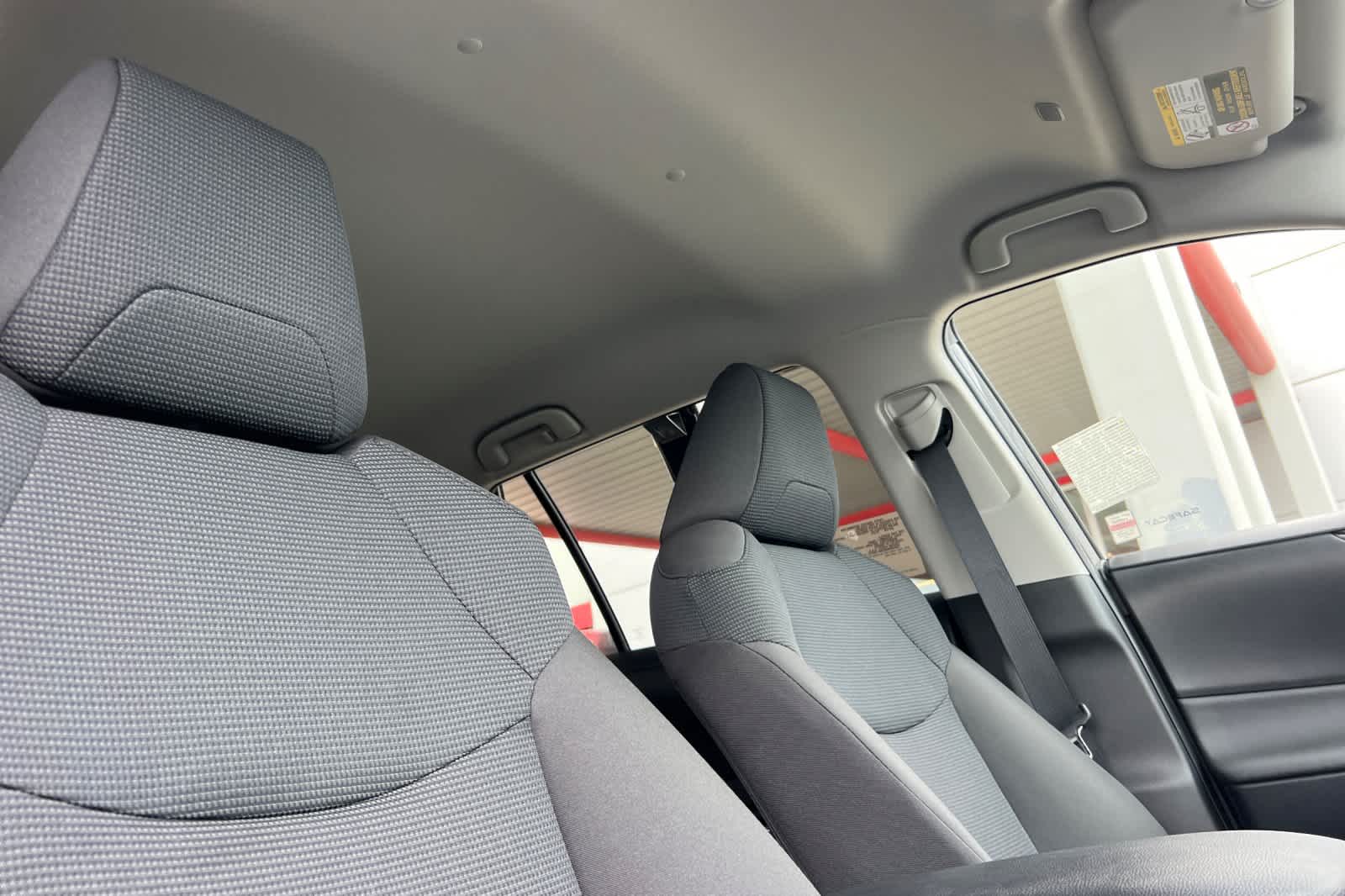 Thumbnail: 2025 Toyota RAV4 - 17