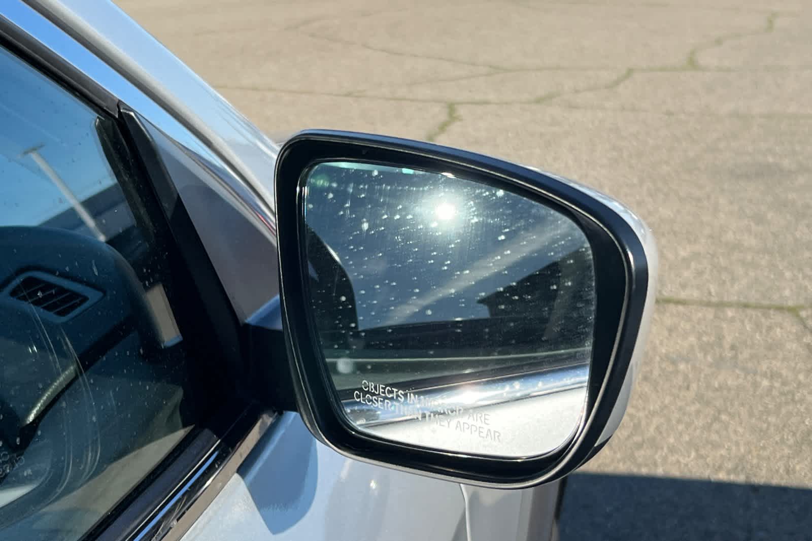 Thumbnail: 2021 Nissan Rogue Sport - 13