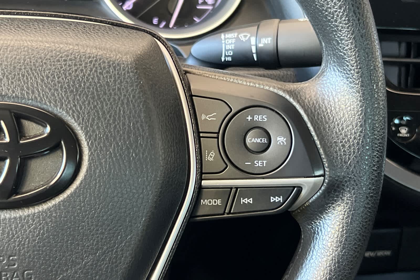 Thumbnail: 2023 Toyota Camry - 25