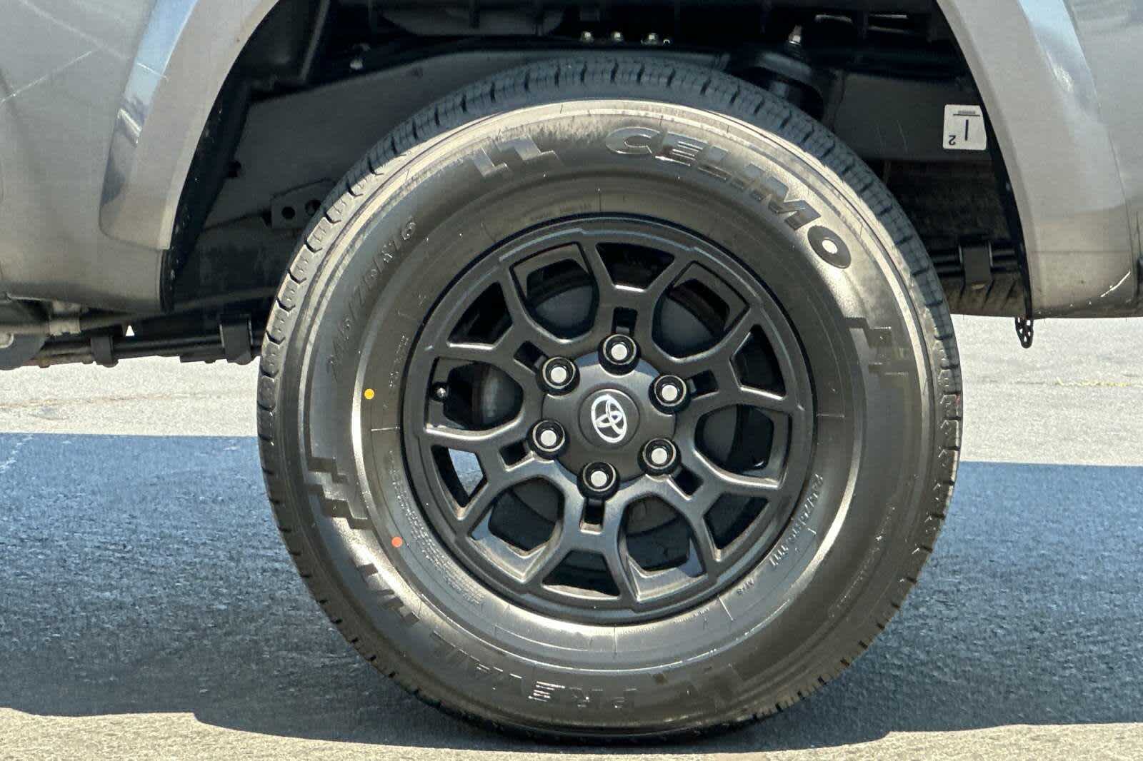 Thumbnail: 2021 Toyota Tacoma - 29