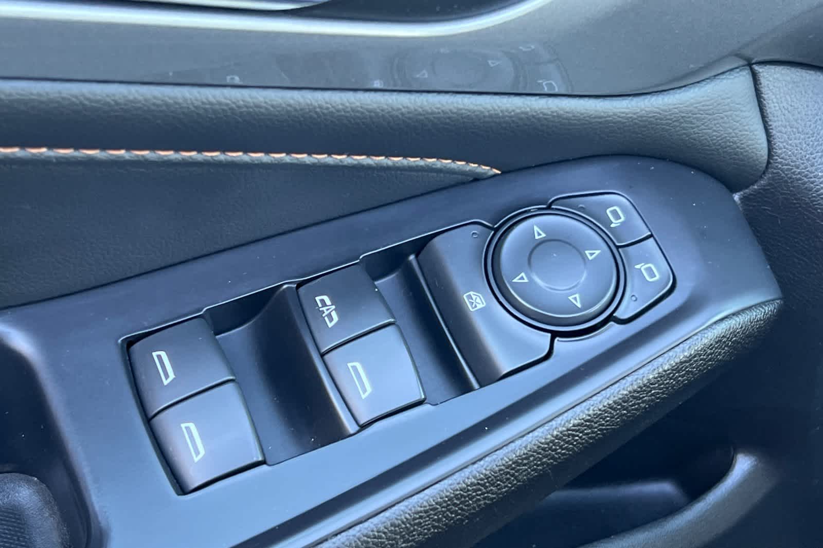 Thumbnail: 2021 Chevrolet Traverse - 13