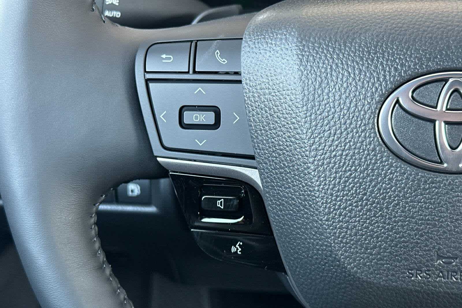 2025 Toyota Camry XSE 25