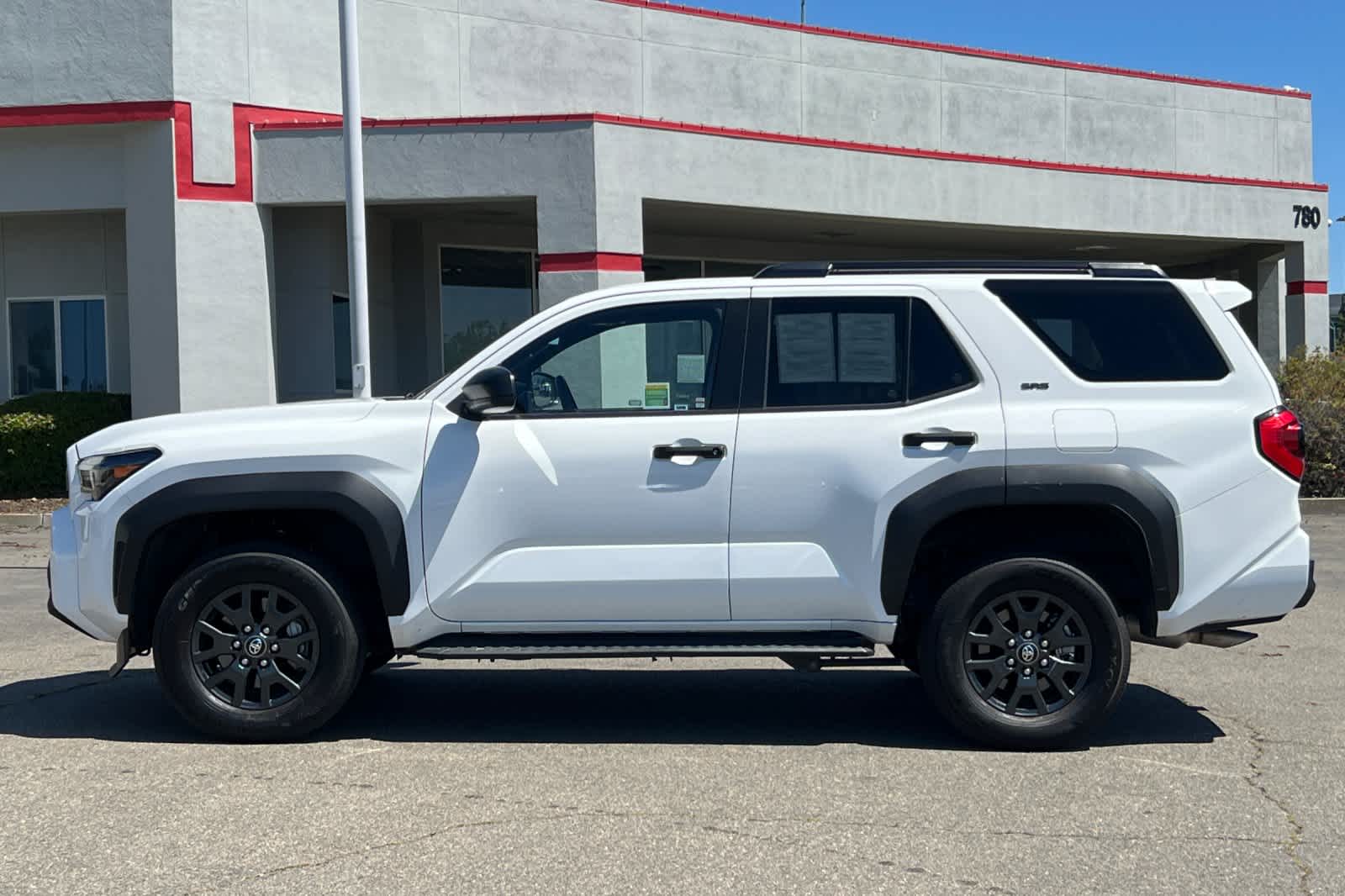 Thumbnail: 2025 Toyota 4Runner - 9