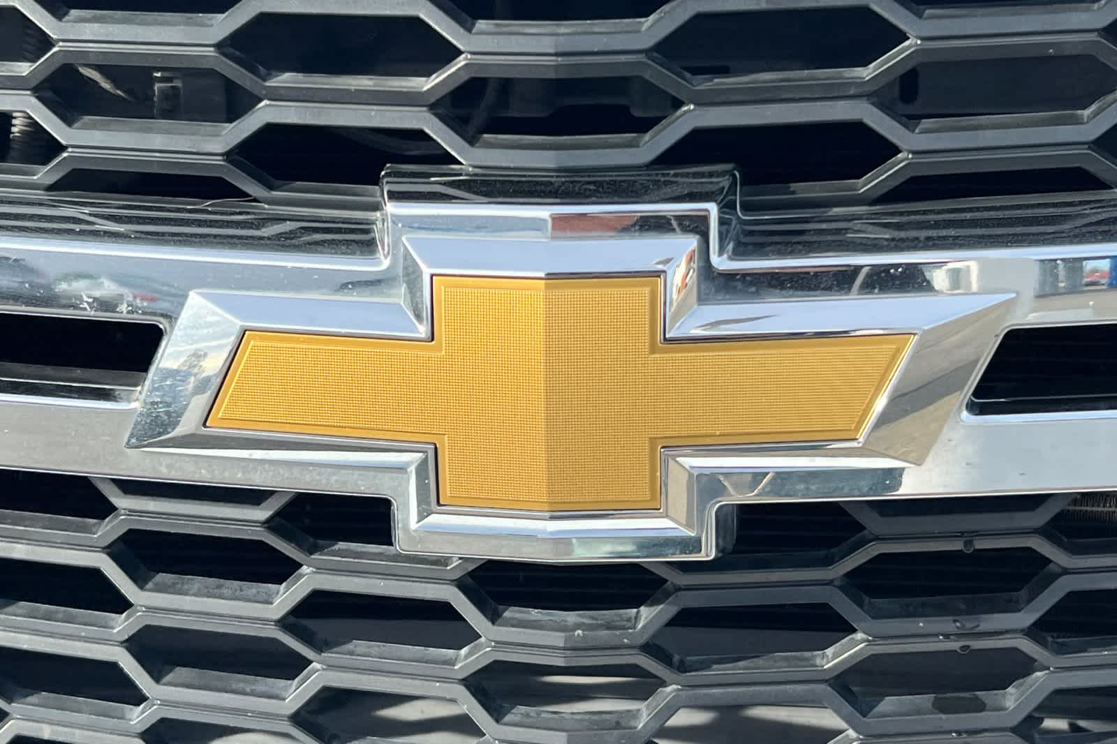 Thumbnail: 2015 Chevrolet Tahoe - 10