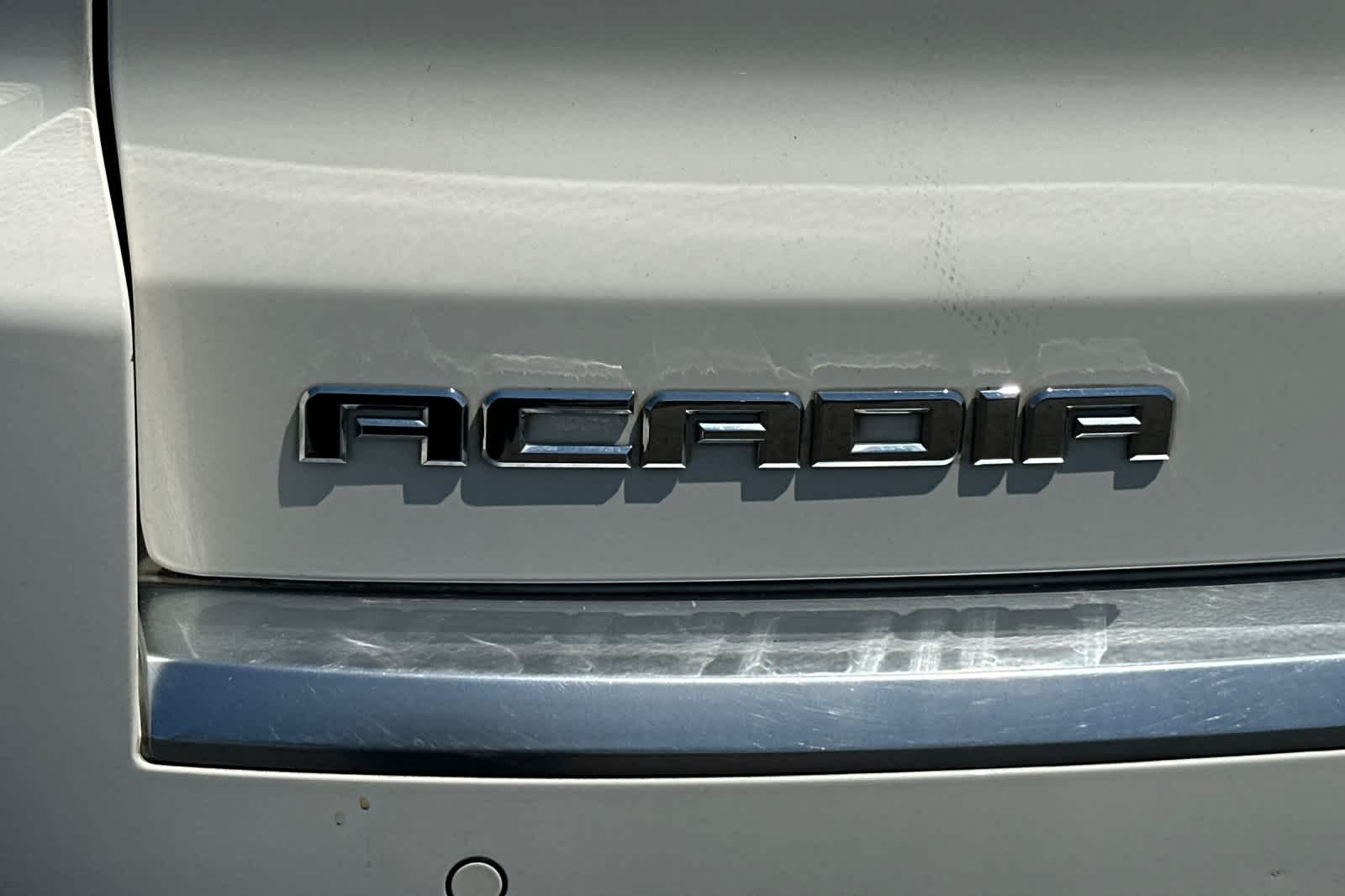 Thumbnail: 2015 GMC Acadia - 31