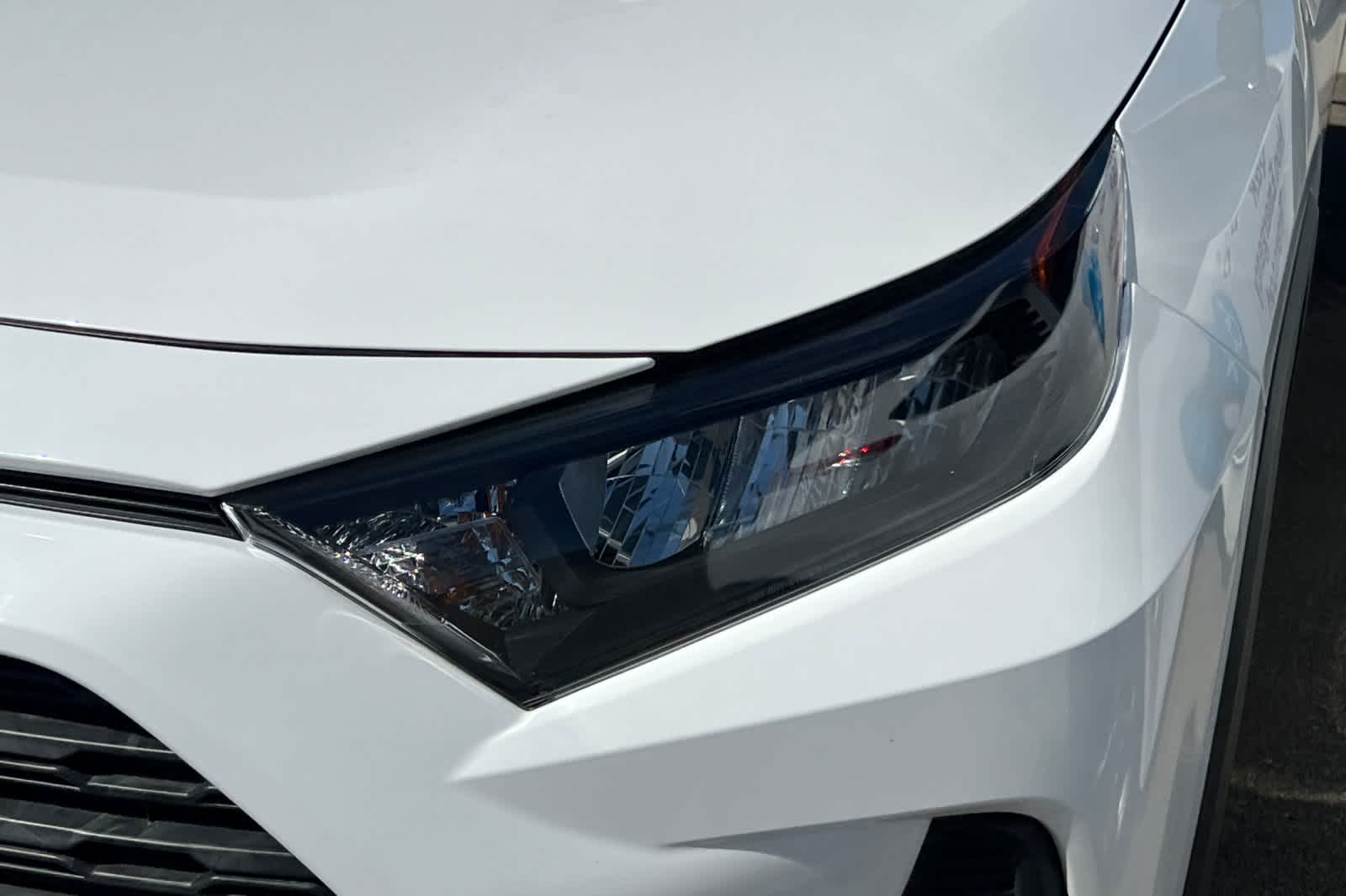 Thumbnail: 2021 Toyota RAV4 - 11