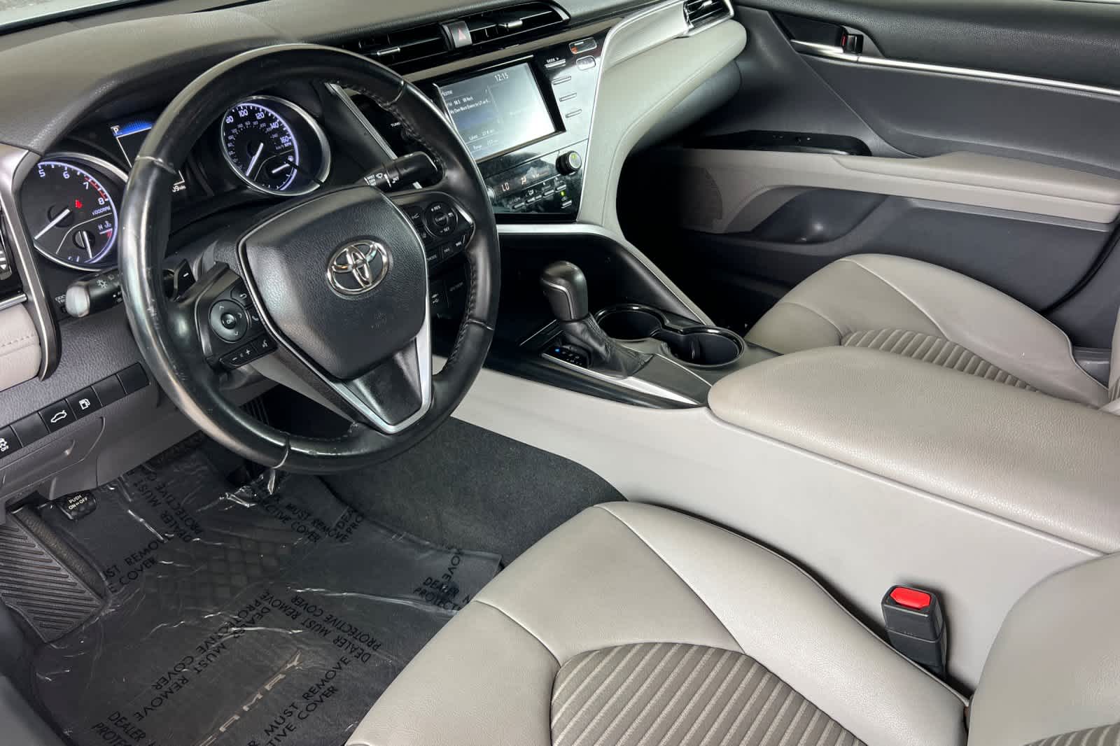 Thumbnail: 2018 Toyota Camry - 10