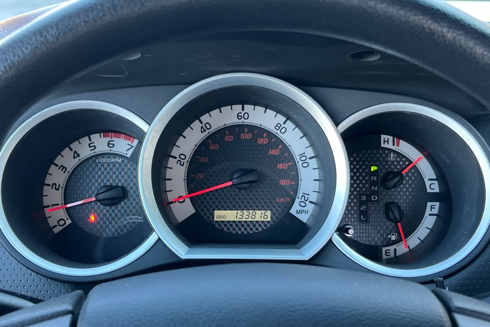 Thumbnail: 2014 Toyota Tacoma - 25