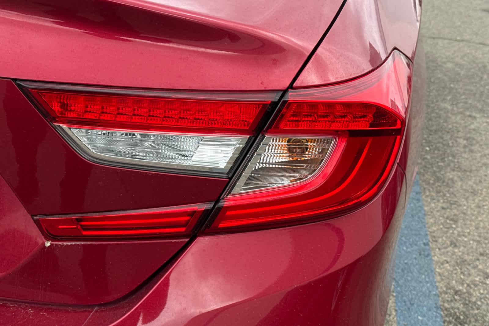 Thumbnail: 2018 Honda Accord - 17