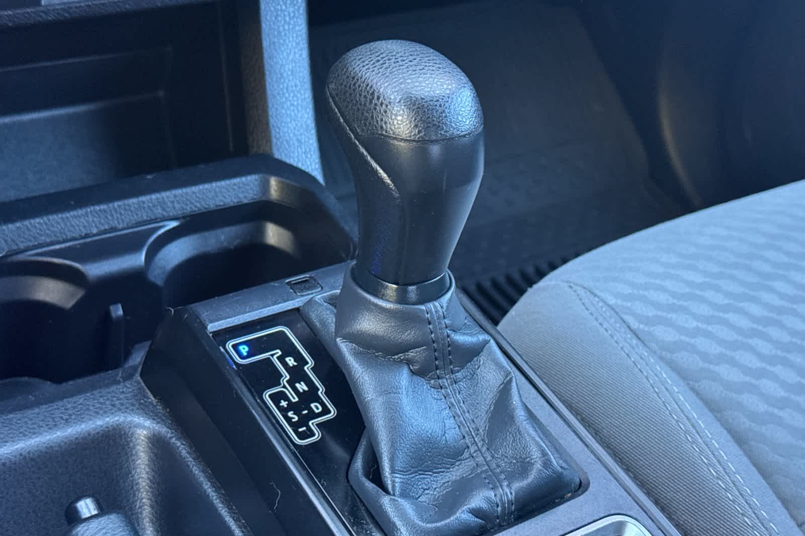 Thumbnail: 2022 Toyota Tacoma - 21