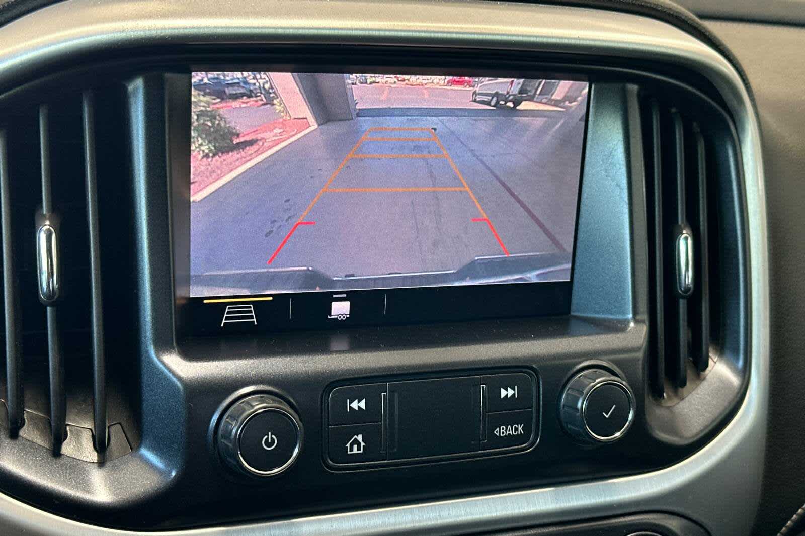 Thumbnail: 2019 GMC Canyon - 20