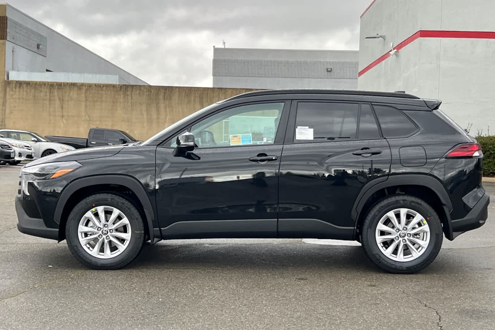 Thumbnail: 2026 Toyota Corolla Cross - 6