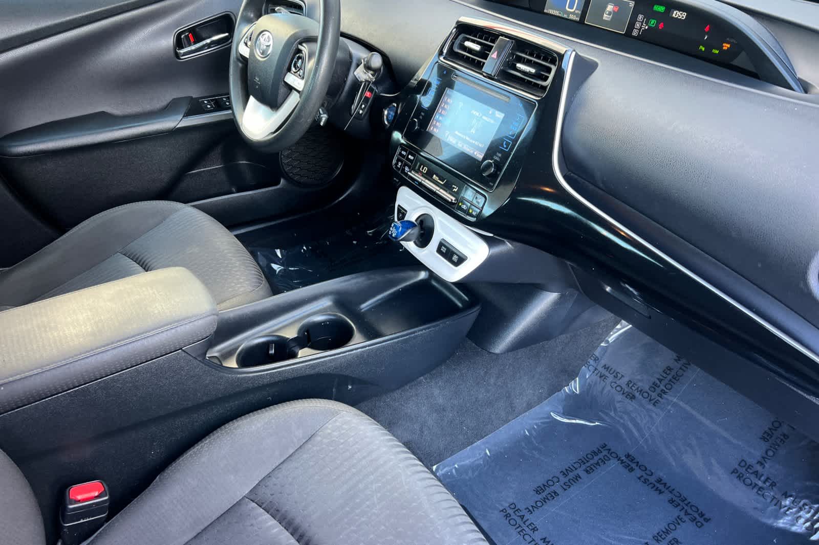 Thumbnail: 2017 Toyota Prius - 16