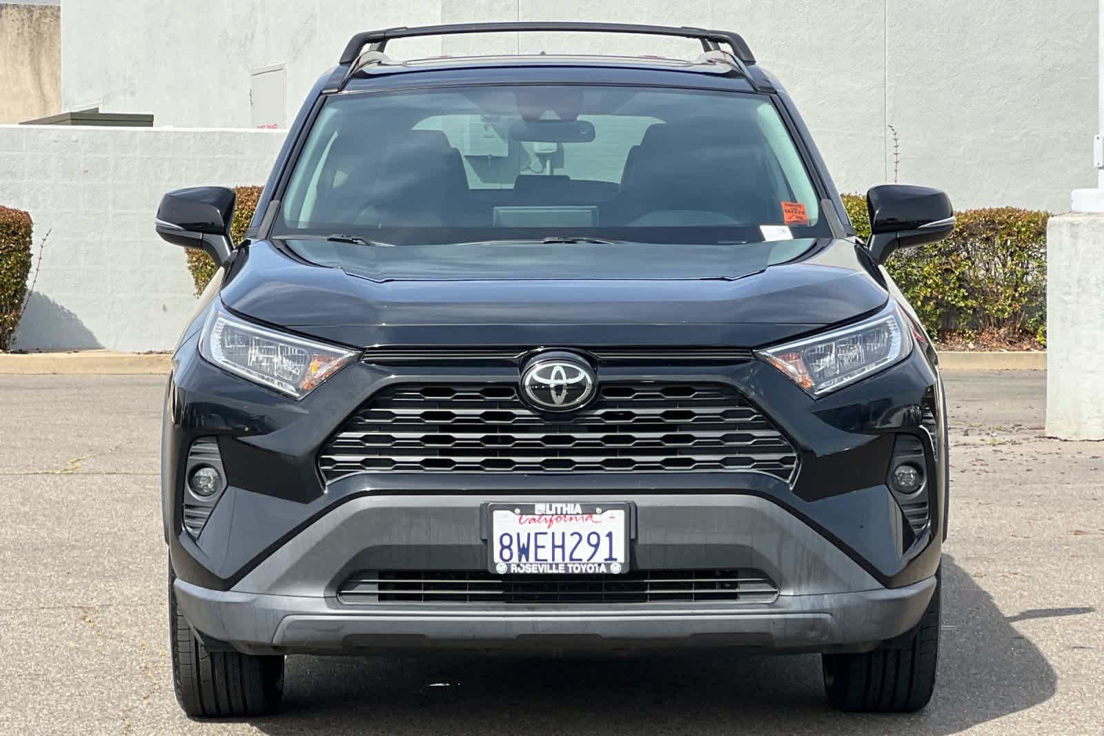 Thumbnail: 2021 Toyota RAV4 - 10