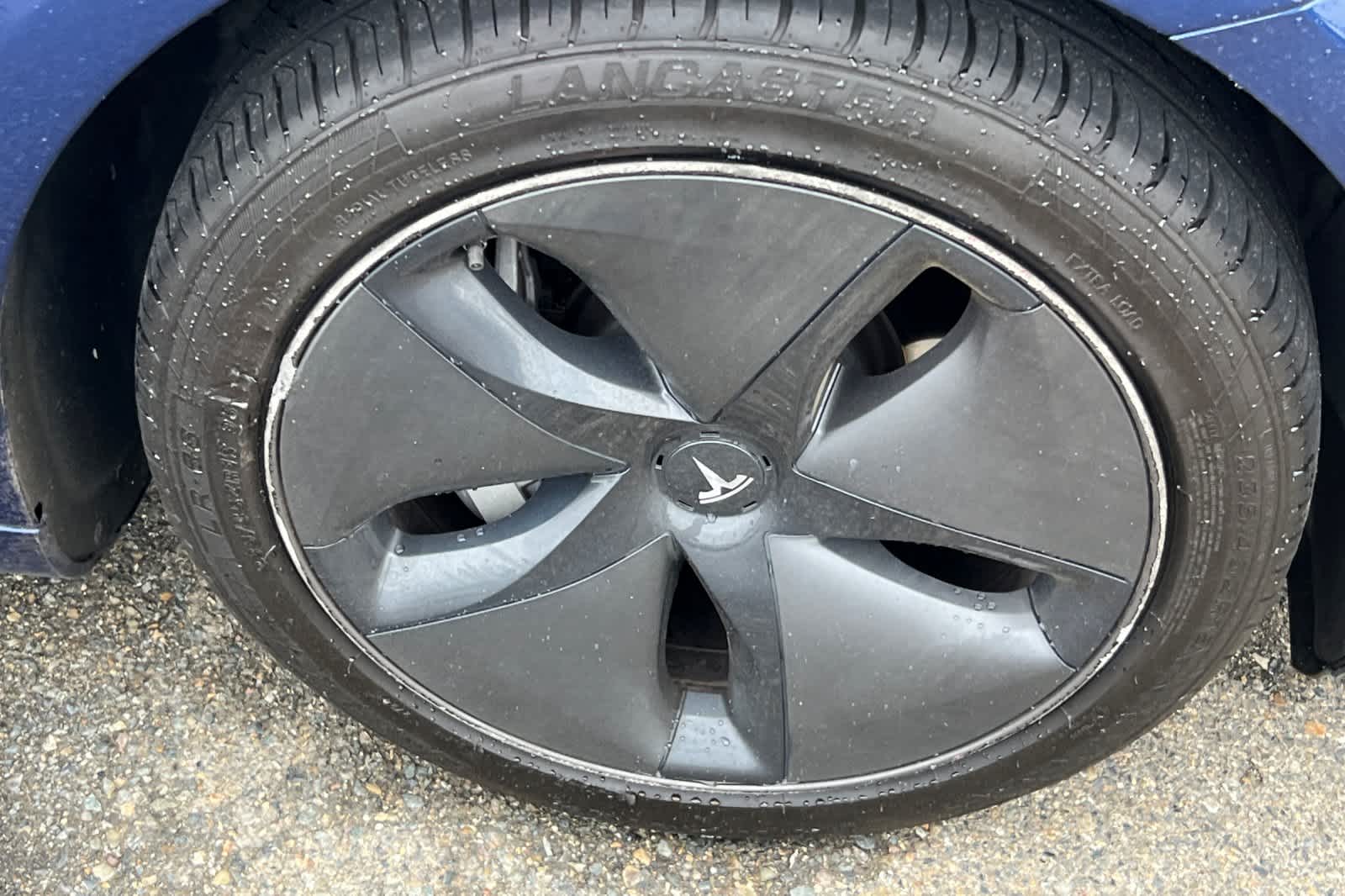 Thumbnail: 2019 Tesla Model 3 - 15