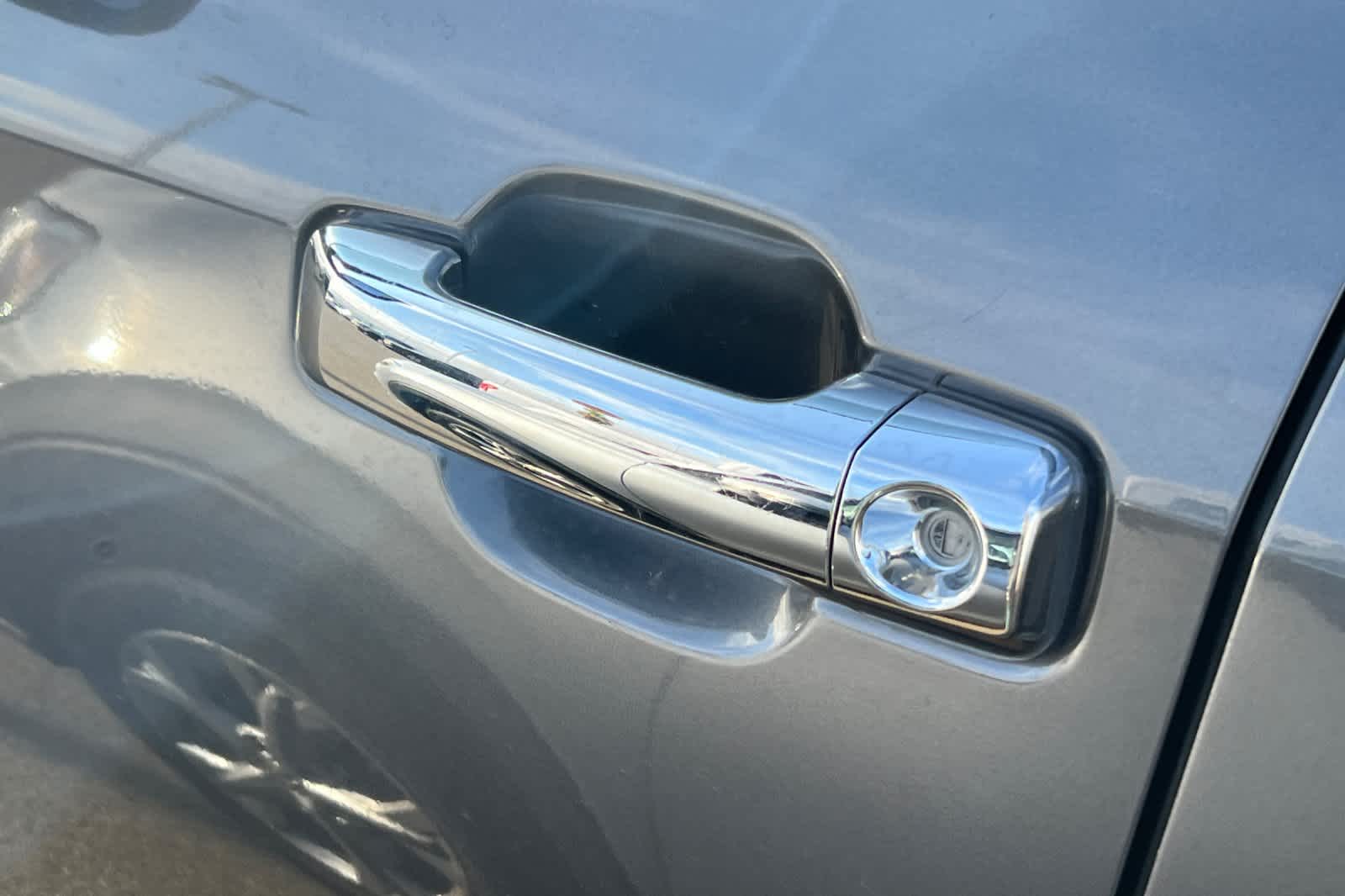 Thumbnail: 2017 Toyota Sequoia - 21