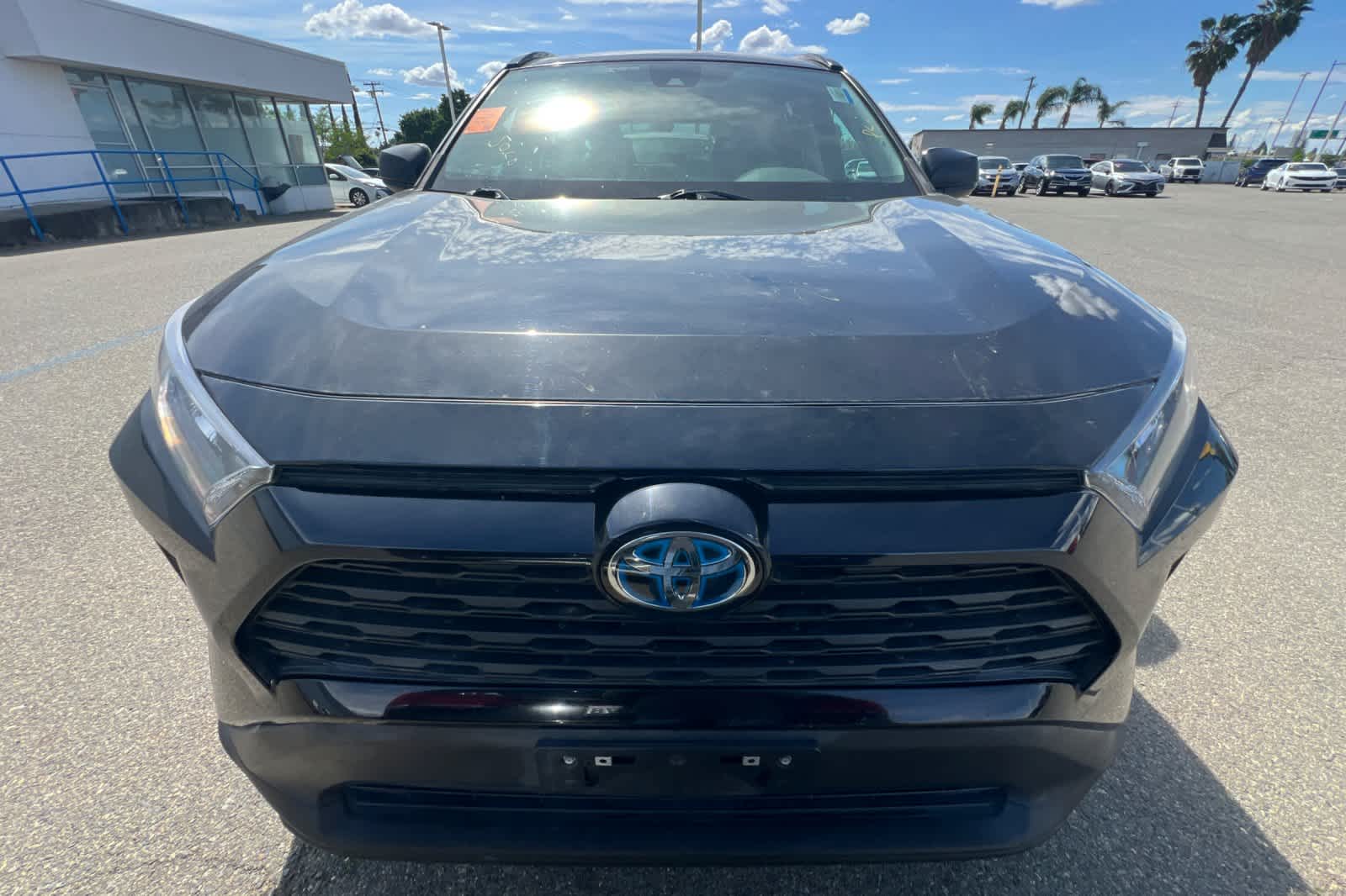 Thumbnail: 2021 Toyota RAV4 - 2