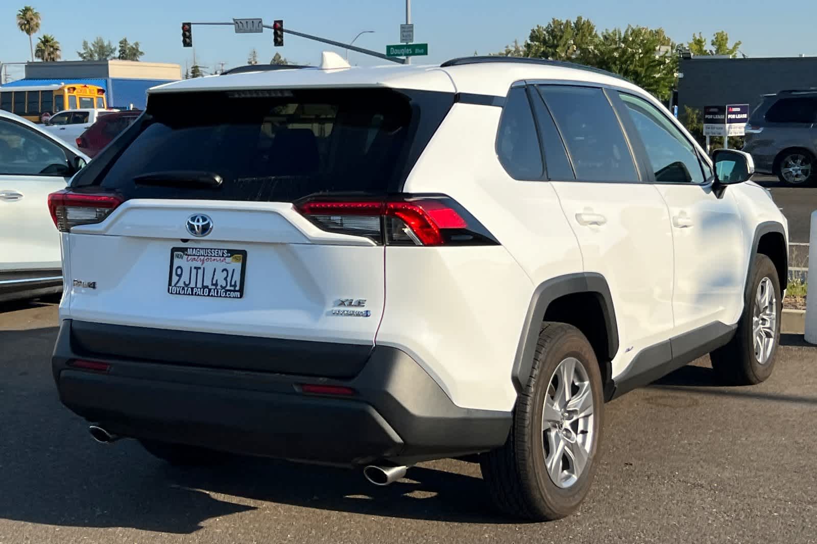 Thumbnail: 2024 Toyota RAV4 - 2