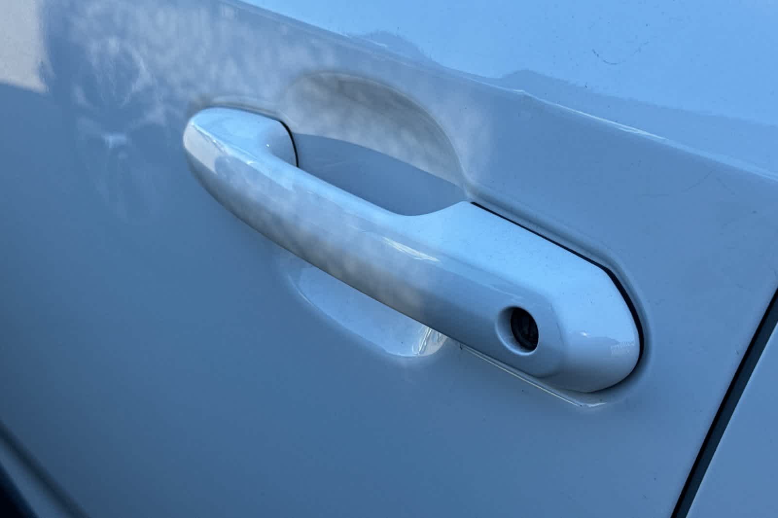 Thumbnail: 2024 Toyota RAV4 - 17