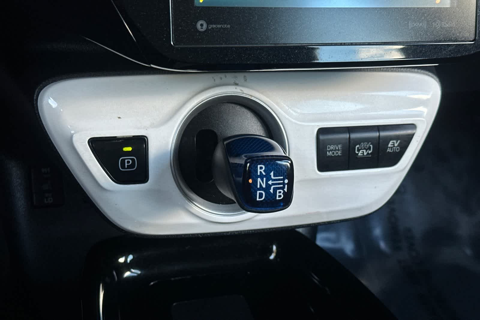 Thumbnail: 2019 Toyota Prius Prime - 24