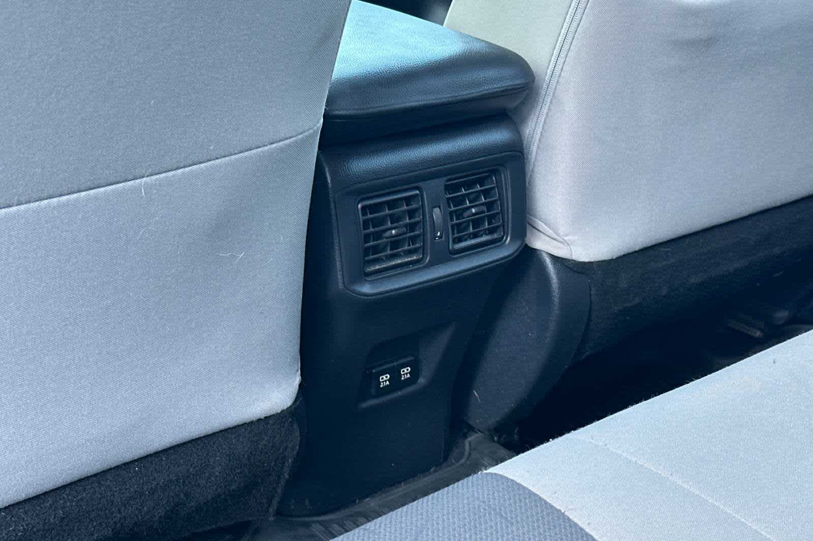 Thumbnail: 2021 Toyota RAV4 - 14