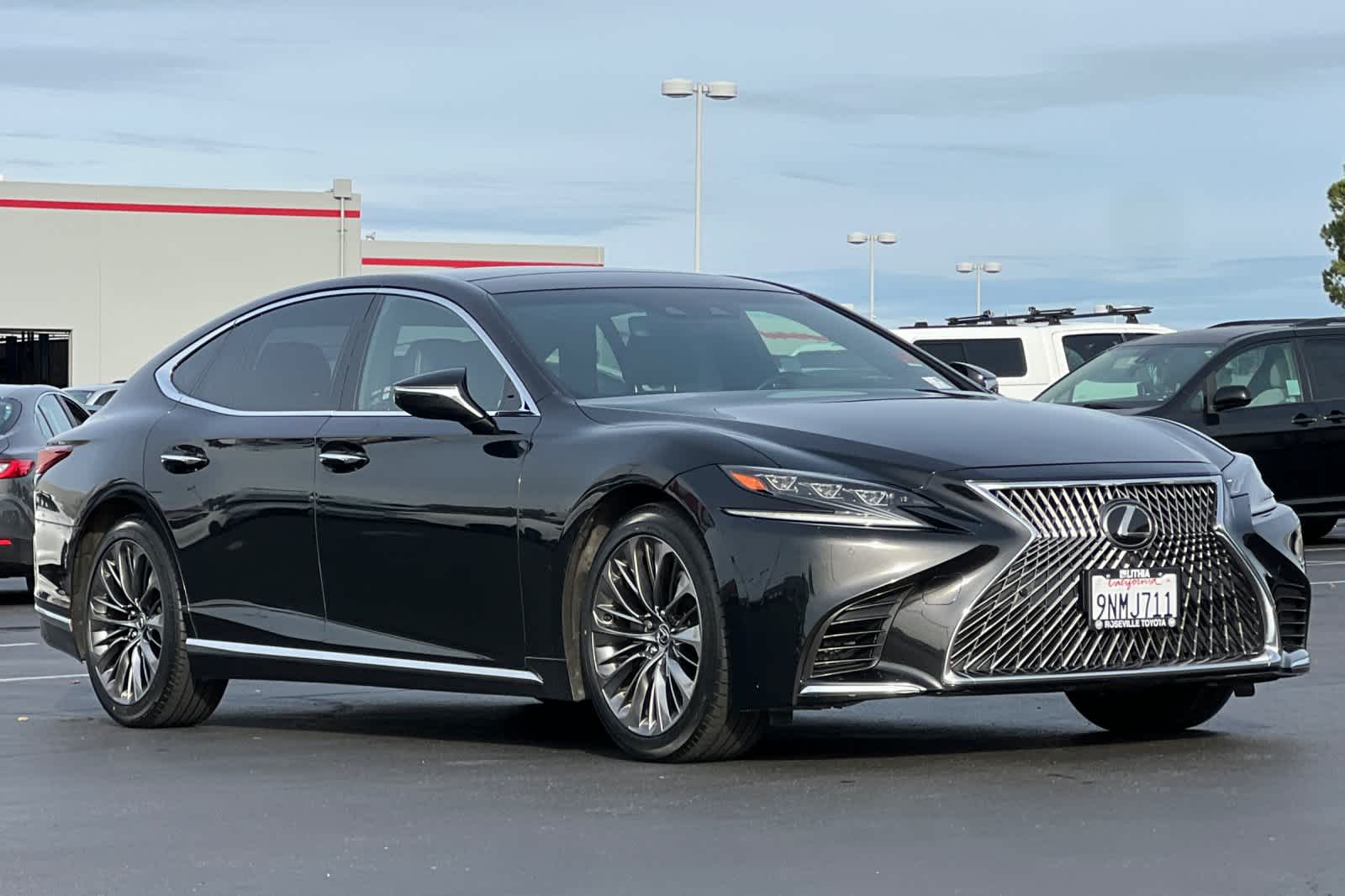 Thumbnail: 2018 Lexus LS - 5