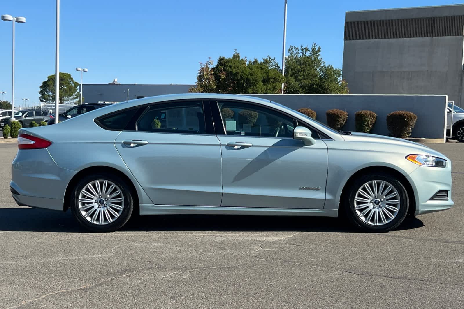 Thumbnail: 2013 Ford Fusion - 6