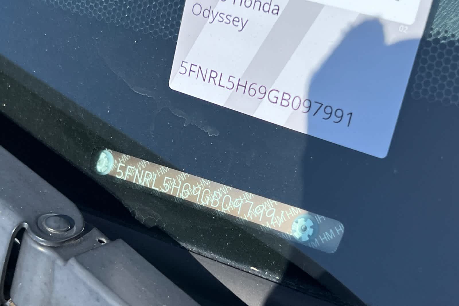 2016 Honda Odyssey EX-L 23