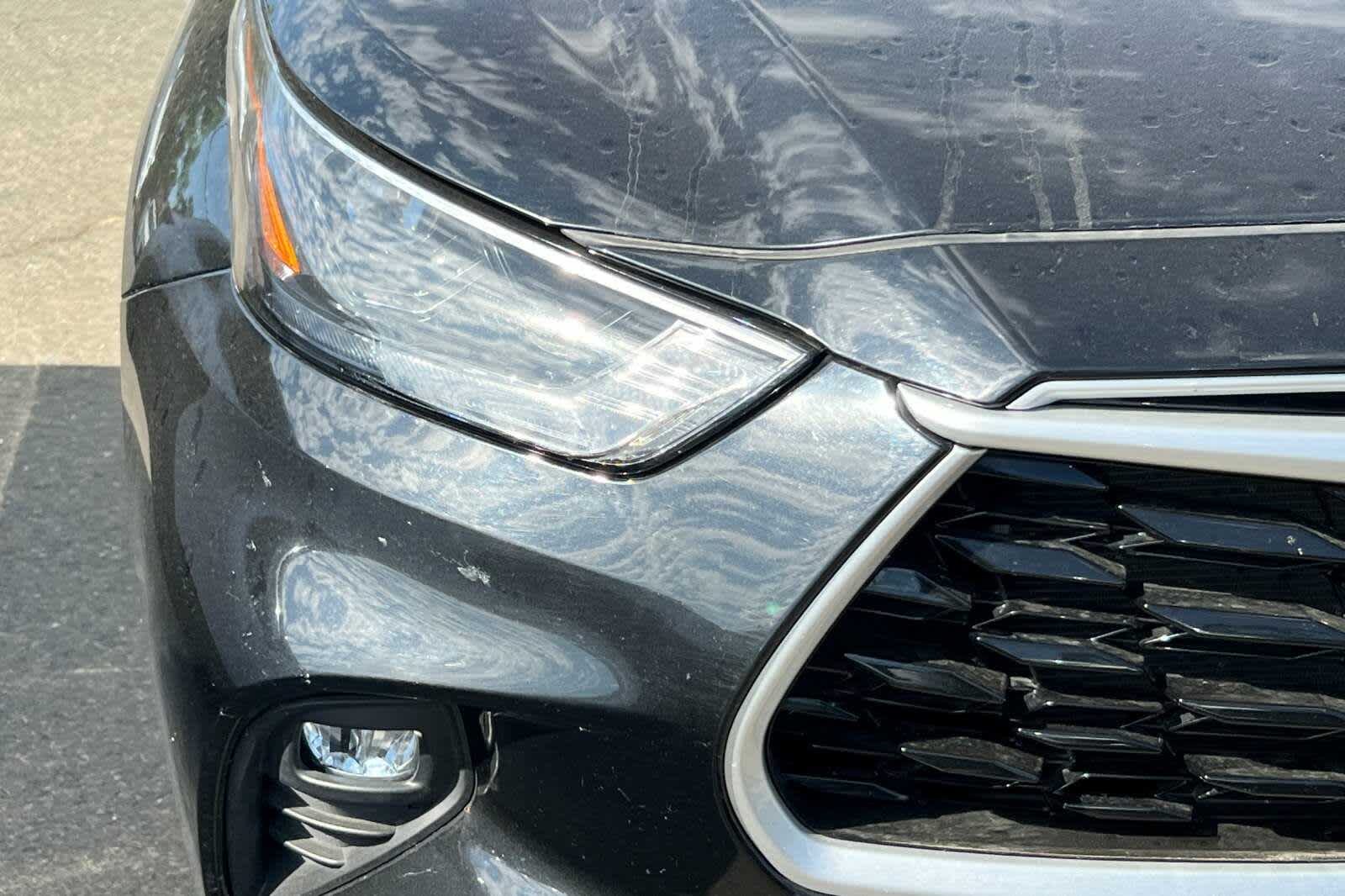 Thumbnail: 2023 Toyota Highlander - 8