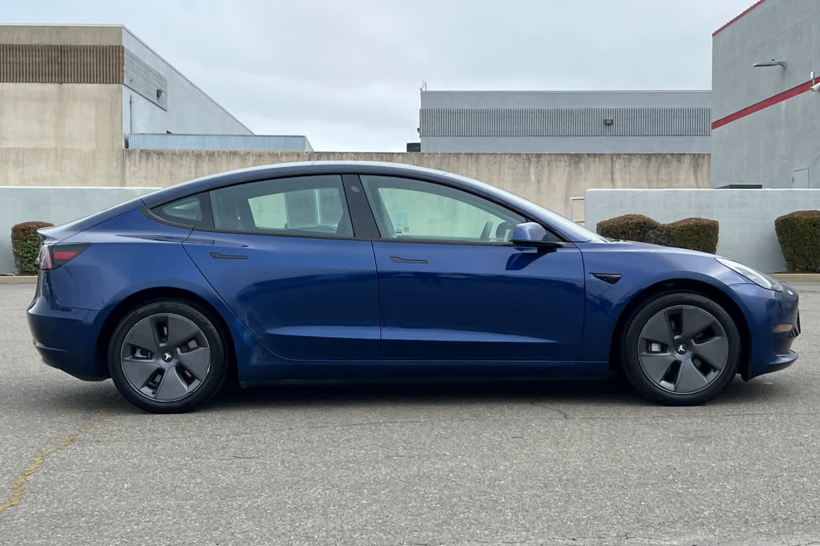 Thumbnail: 2023 Tesla Model 3 - 6