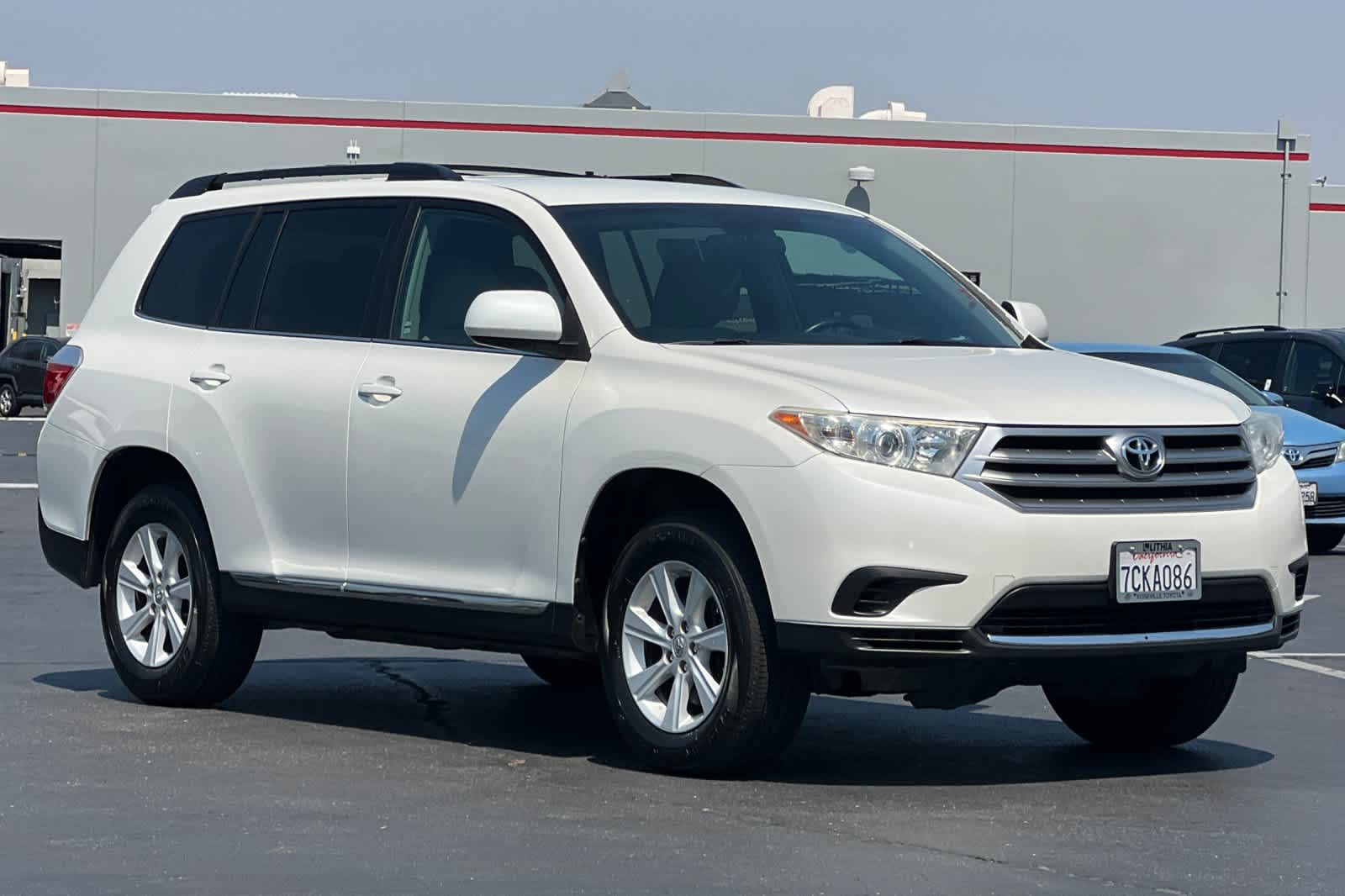 Thumbnail: 2013 Toyota Highlander - 5