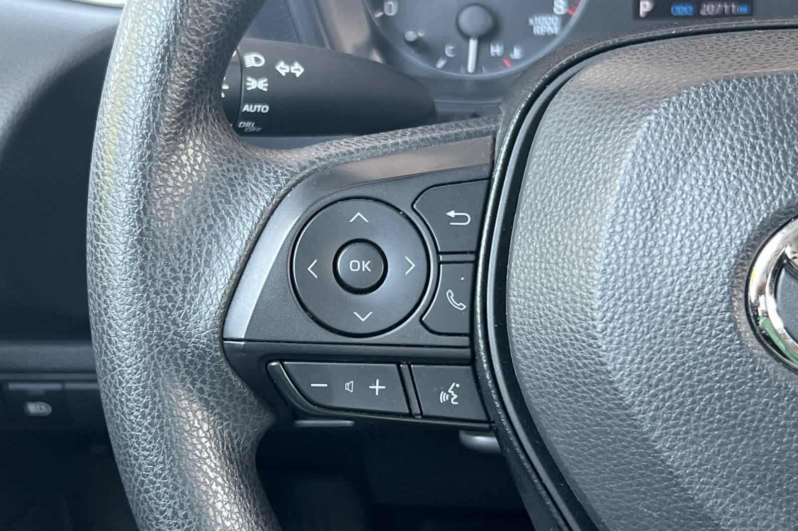 Thumbnail: 2023 Toyota Corolla - 23