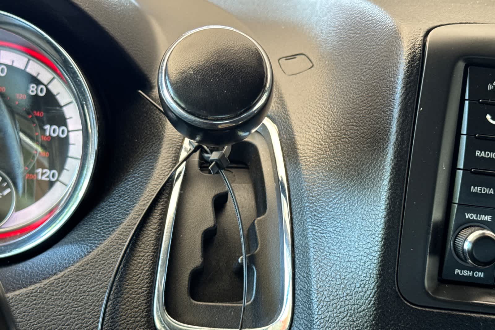 Thumbnail: 2019 Dodge Grand Caravan - 22
