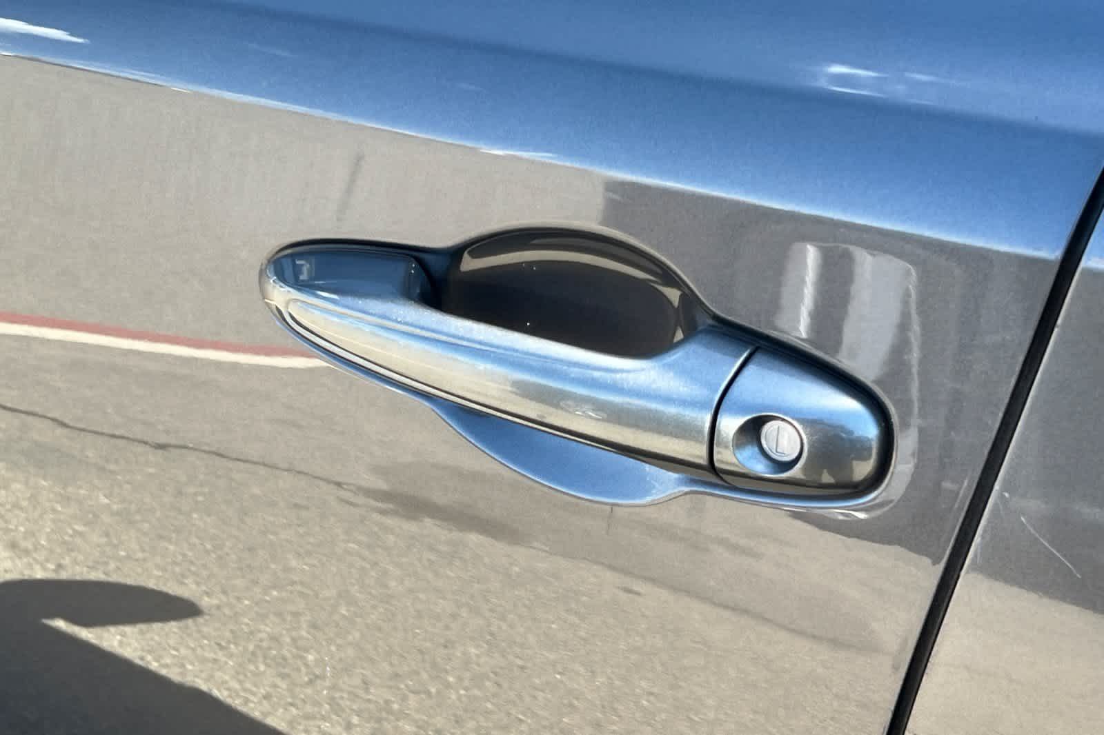 Thumbnail: 2014 Toyota RAV4 - 7