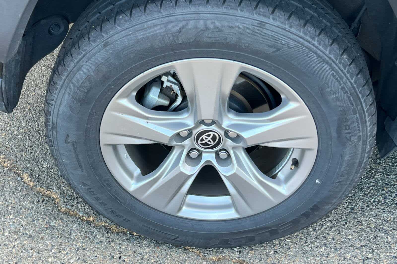 Thumbnail: 2023 Toyota RAV4 - 13