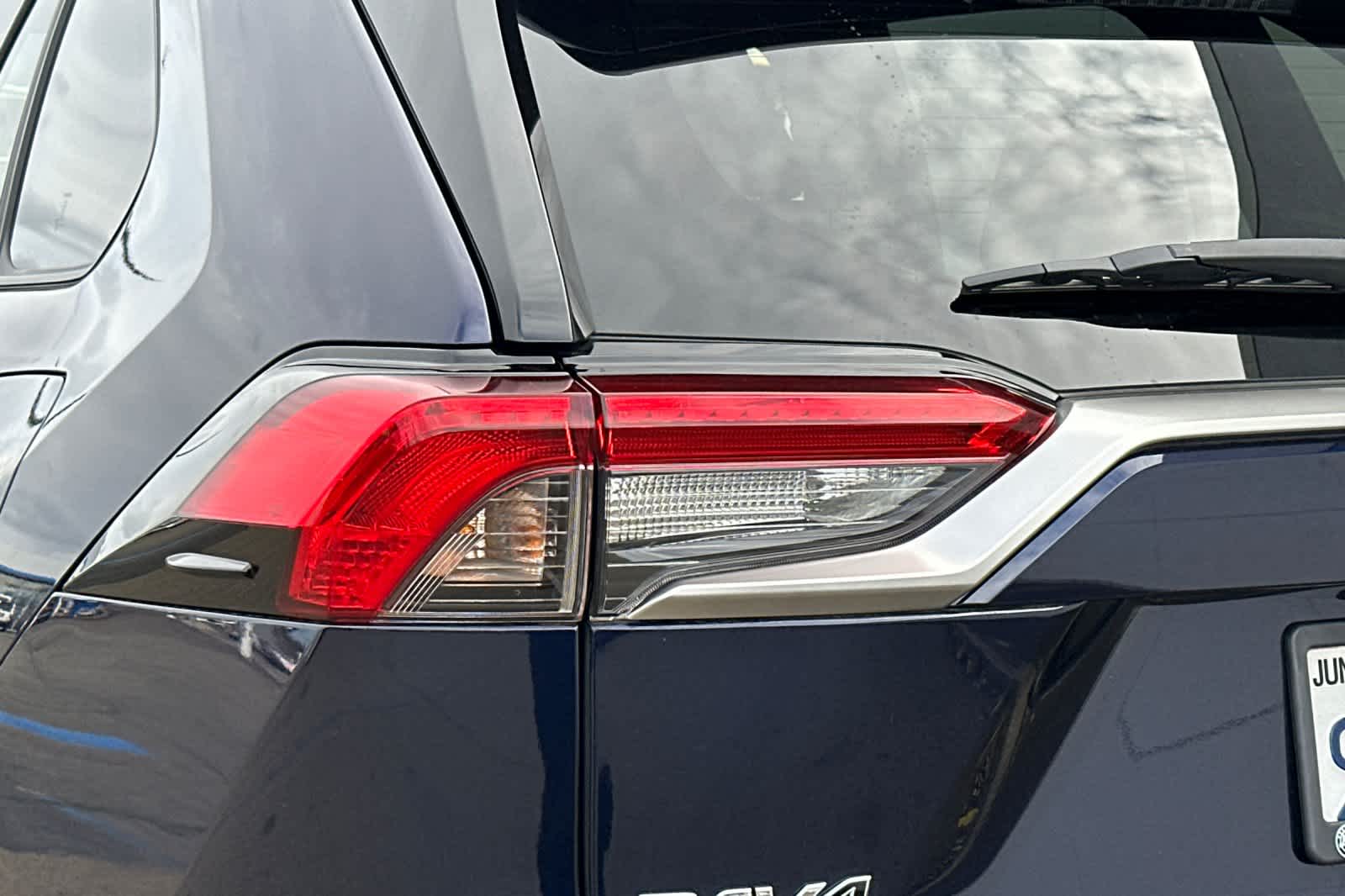 Thumbnail: 2024 Toyota RAV4 - 16