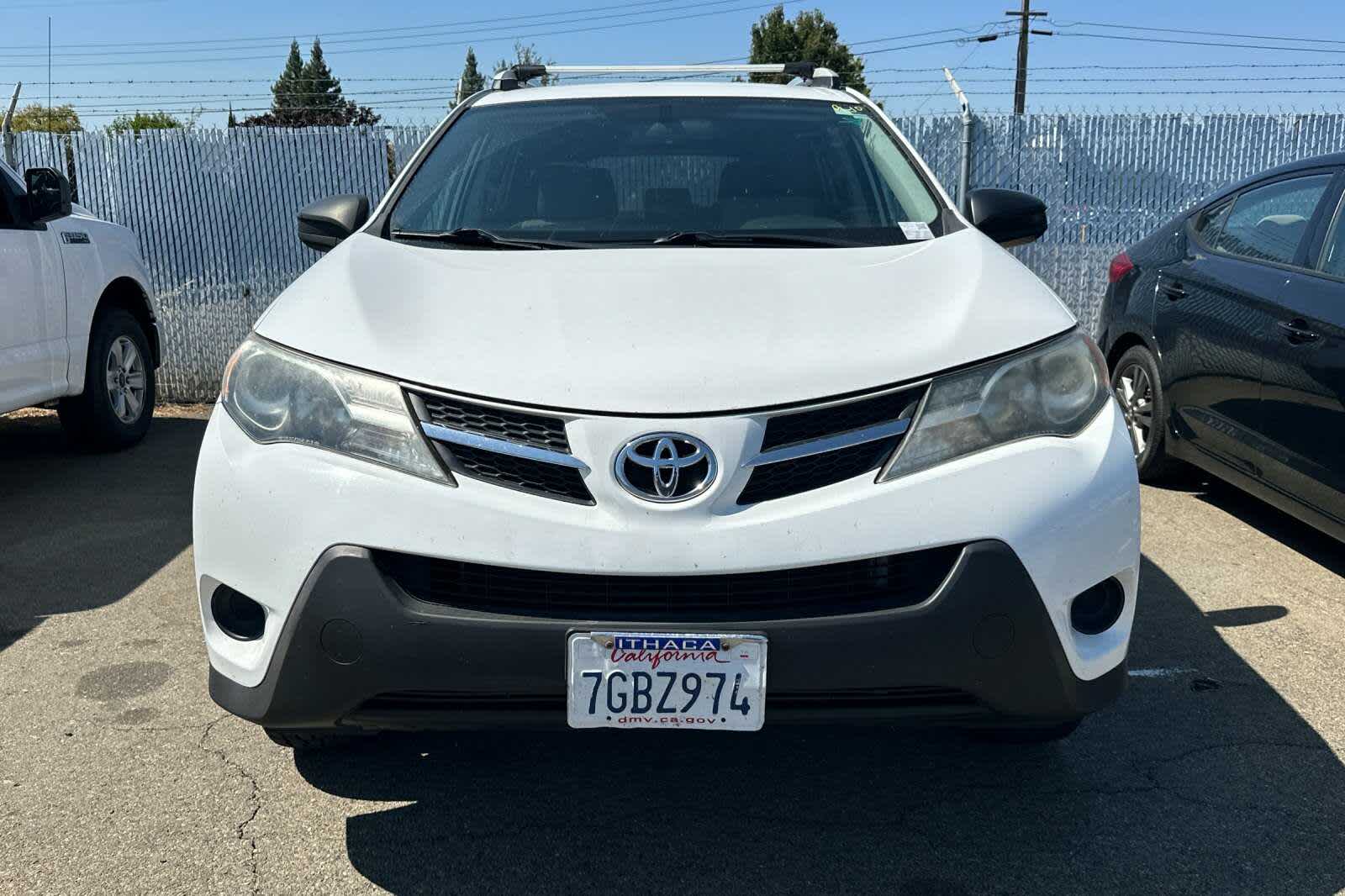 Thumbnail: 2014 Toyota RAV4 - 6