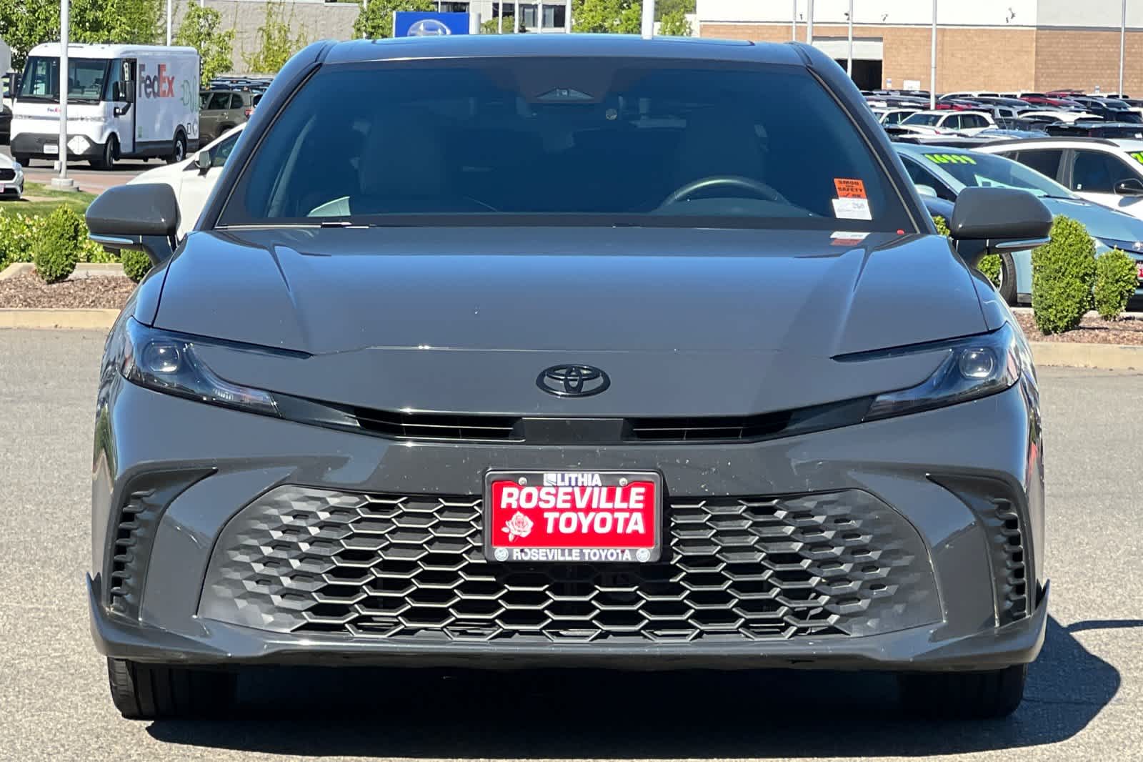 Thumbnail: 2025 Toyota Camry - 10